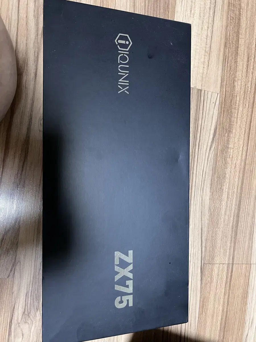 iqunix zx75게이밍키보드